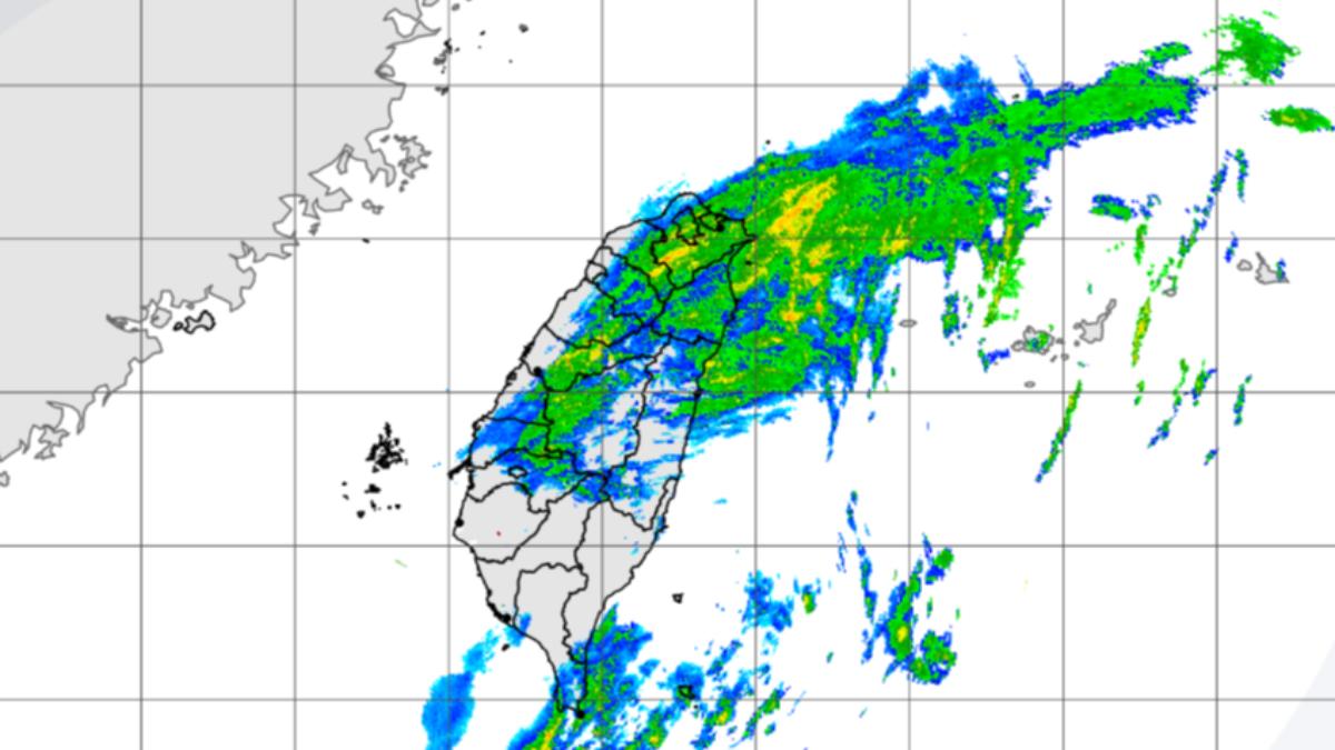 天氣/小年夜出門注意 東北季風影響「3縣市大雨特報」