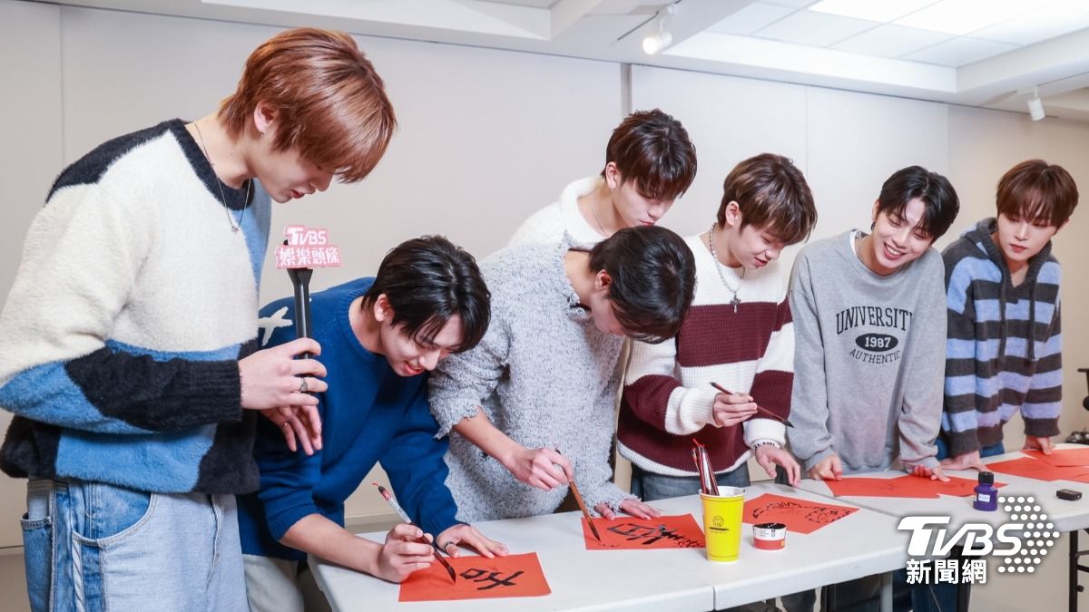 SEVENTOEIGHT很少寫春聯。(圖/趙世平攝)