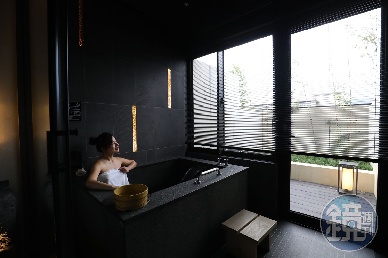 16間獨立溫泉湯屋格局略有不同,分成「望月湯屋」「詠月湯屋」與「泉月湯屋」三種房型。(圖/鏡週刊)