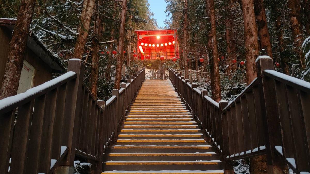 不少民眾已鎖定大年初一上山看雪。(圖/ 林保署宜蘭分署提供)