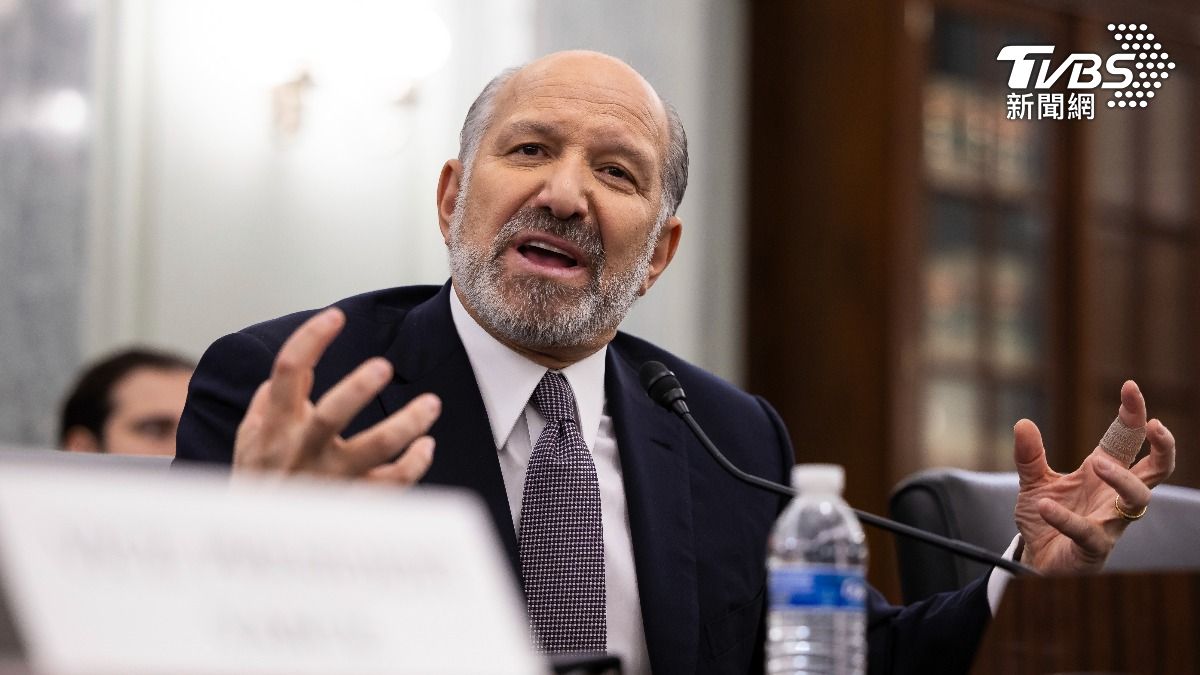 盧特尼克出席聯邦參議院聽證會，表示將檢討對美國半導體製造的補貼。（圖／達志影像美聯社）