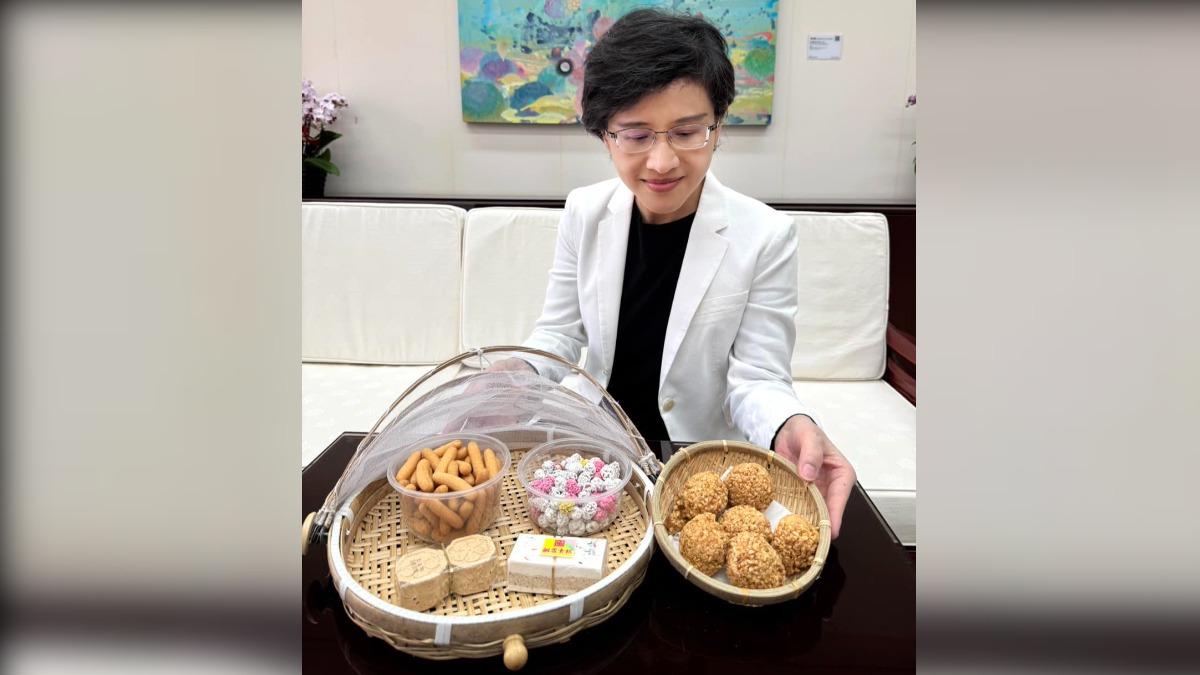 過年必備卻不會唸！鄭麗君親揭「4大傳統點心」名稱　一票憶童年