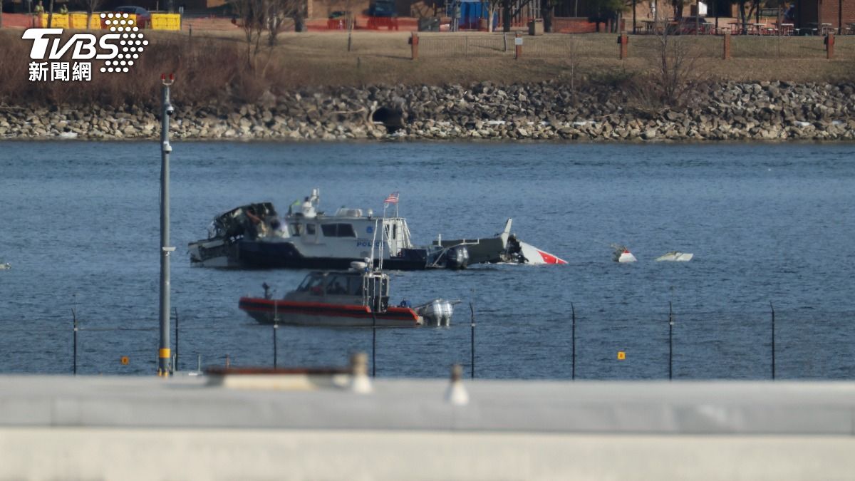 黑鷹爆偏離限制高度61公尺 CNN:前一天才有客機險撞直升機