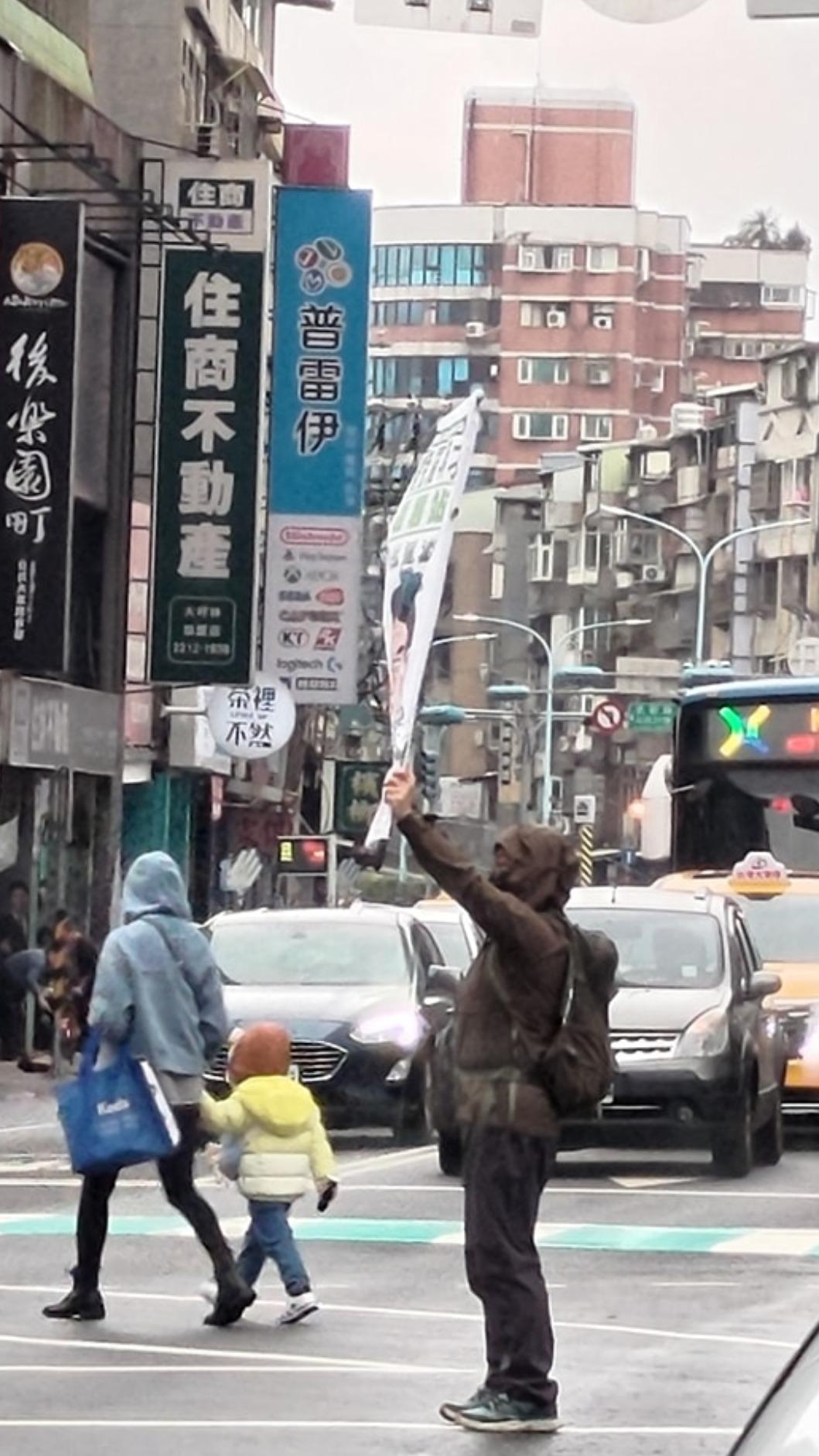 陳學聖直呼,如此大罷免,未免太誇張、太危險了吧!(圖/翻攝自陳學聖臉書)