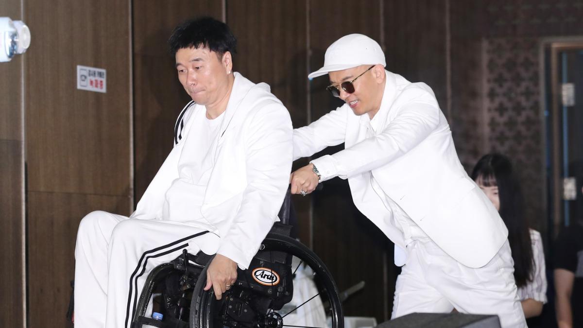 隊友妻傳訊「盡情哭吧」 具俊曄拜託「幫大S祈禱」鼻酸回覆曝光