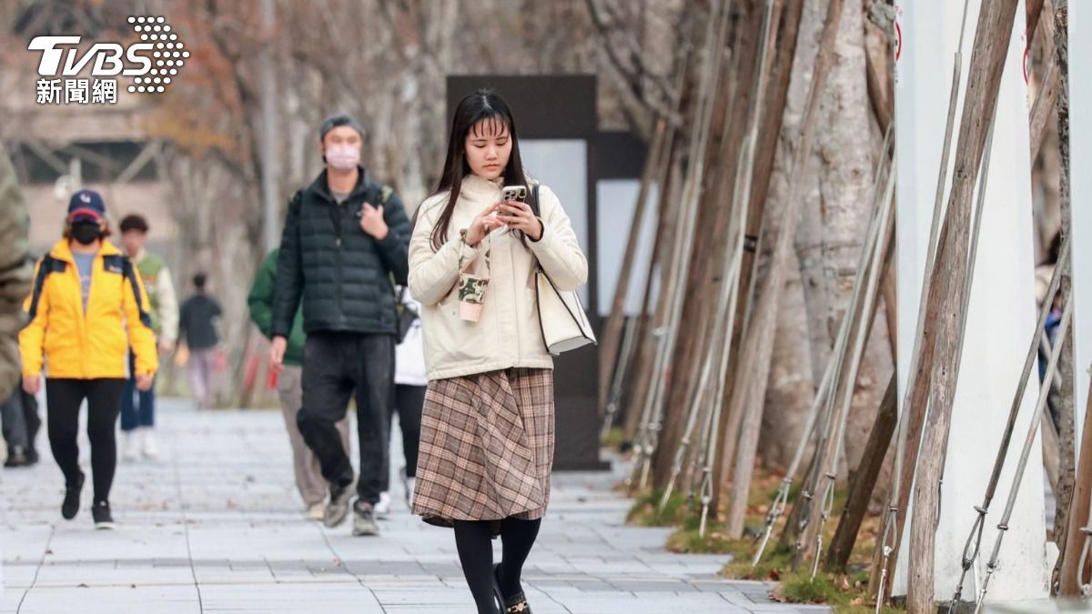 天氣/今晚再冷一波!明起「回溫轉晴」 228連假天氣曝