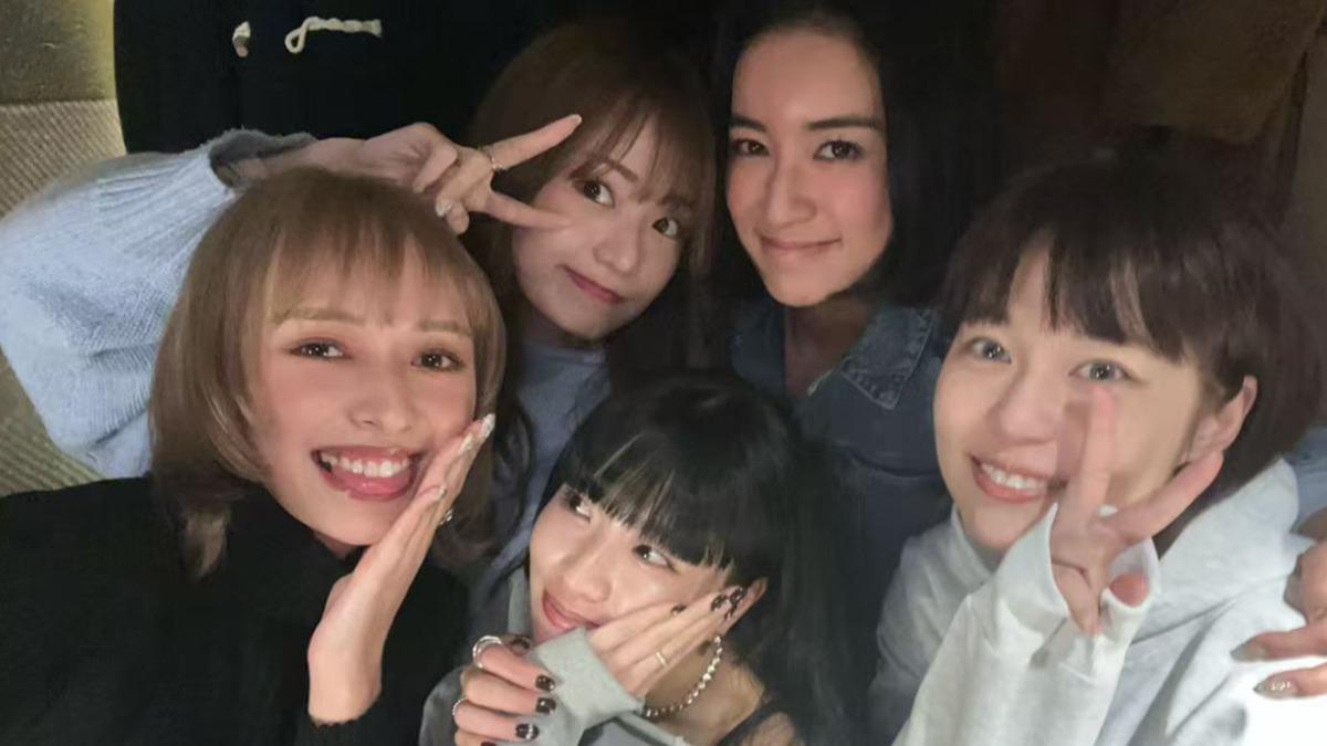 恭喜!前女團正妹隊長無預警宣布結婚喜訊 解散7年合體了