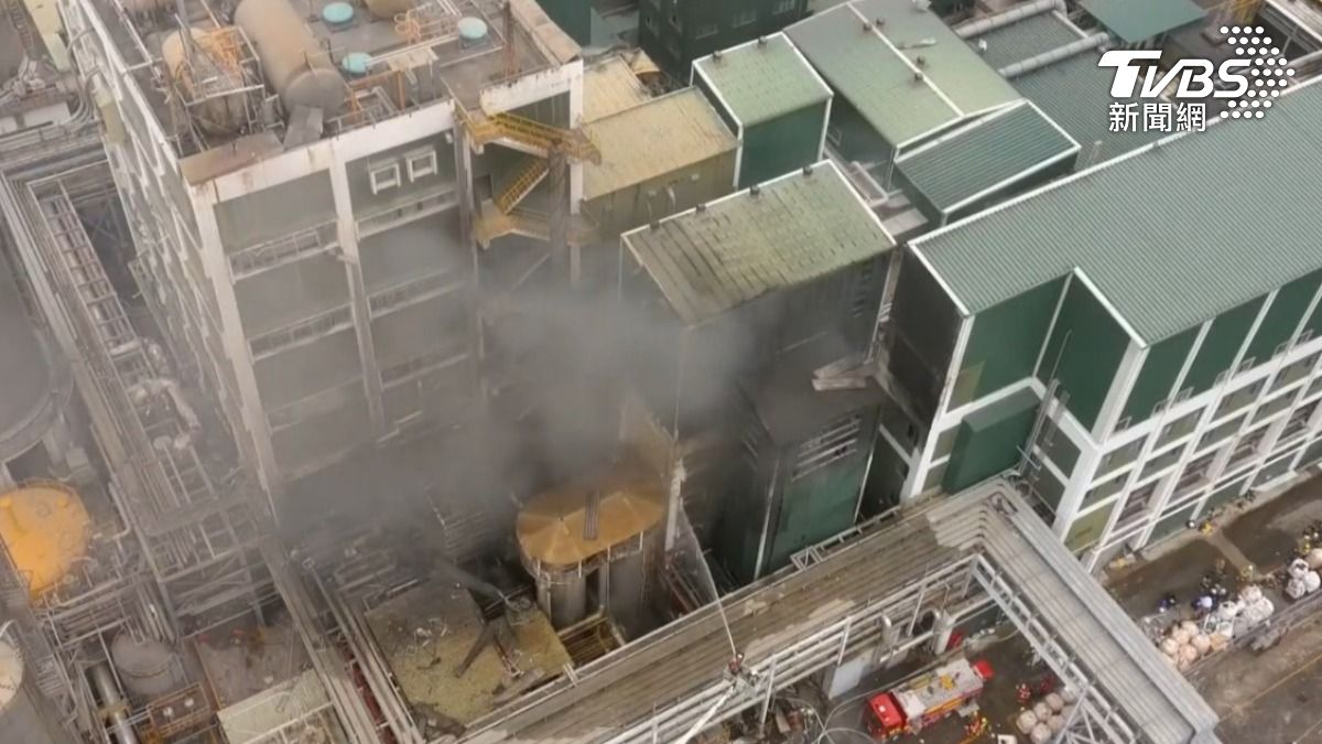 新竹遠東紡織場爆炸2死19傷!1人臟器外露 最新傷亡名單曝光