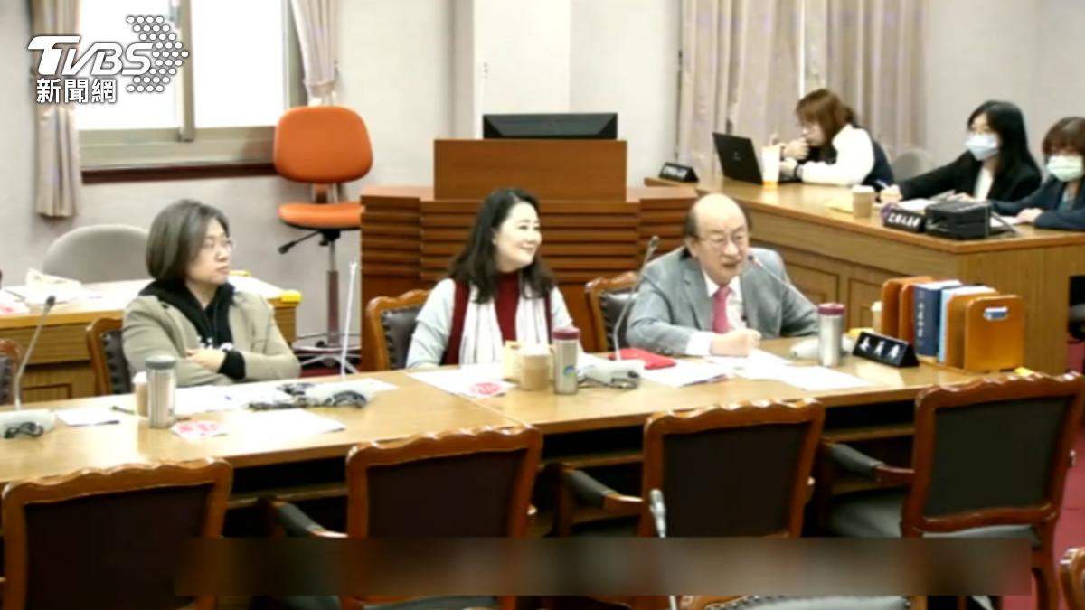 6日朝野協商，民進黨團總召柯建銘與藍白立委起爭執（圖／TVBS）