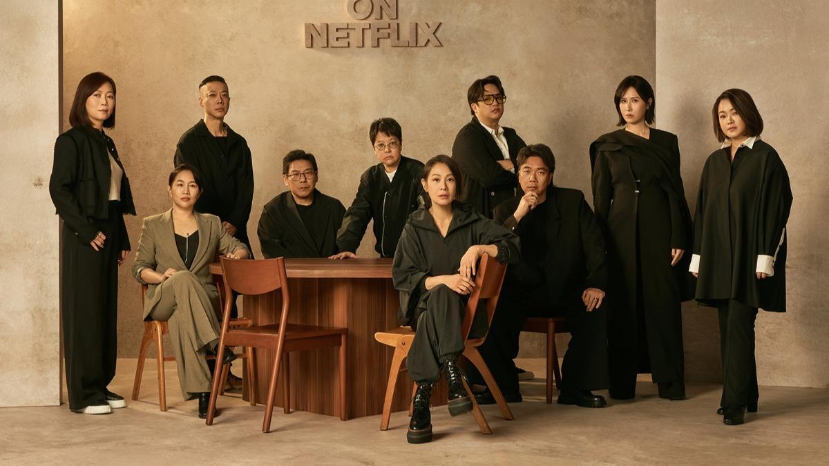左起《童話故事下集》監製孫嘉騏、編導李念修、《回魂計》製作人楊庭愷、導演許肇任、《忘了我記得》製作人李耀華、編導劉若英、《如果我不曾見過太陽》編導簡奇峯、導演蔣繼正、製作人麻怡婷、《童話故事下集》製作人黃薇夏。(圖/Netflix提供)