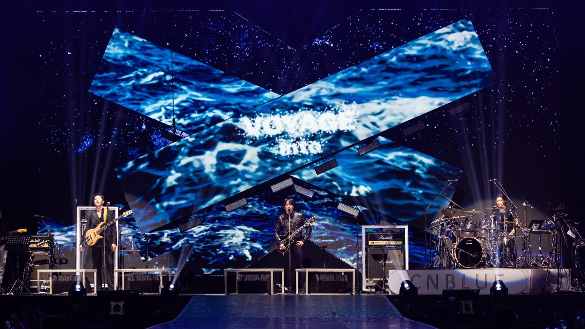 鄭容和腿傷復健…CNBLUE高雄場宣布延期到5月　退票申請只到2/27