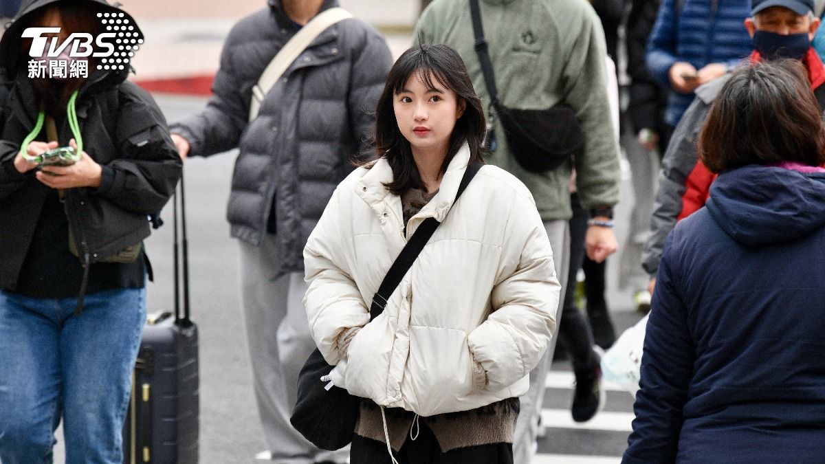 天氣/氣溫大跳水!明晚急凍「連4天冷探14度」 北台灣雨下不停