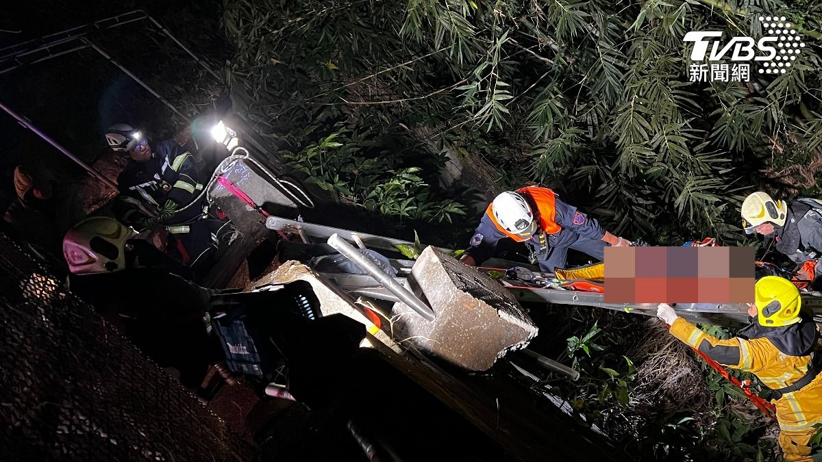 高雄翁訪友「車墜10米深山谷」受困1hr 狂按喇叭獲救