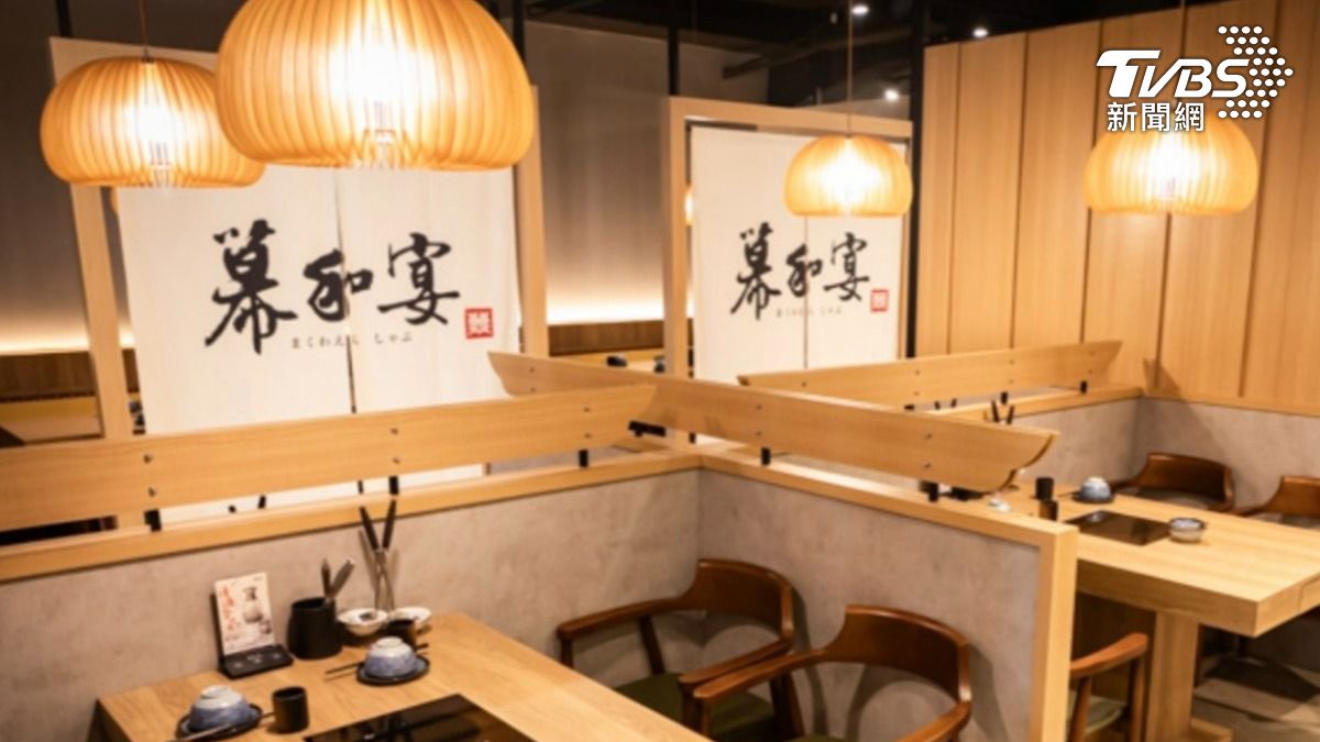 高雄捷運美麗島站附近的「幕和宴」鍋物料理餐廳。(圖/TVBS)