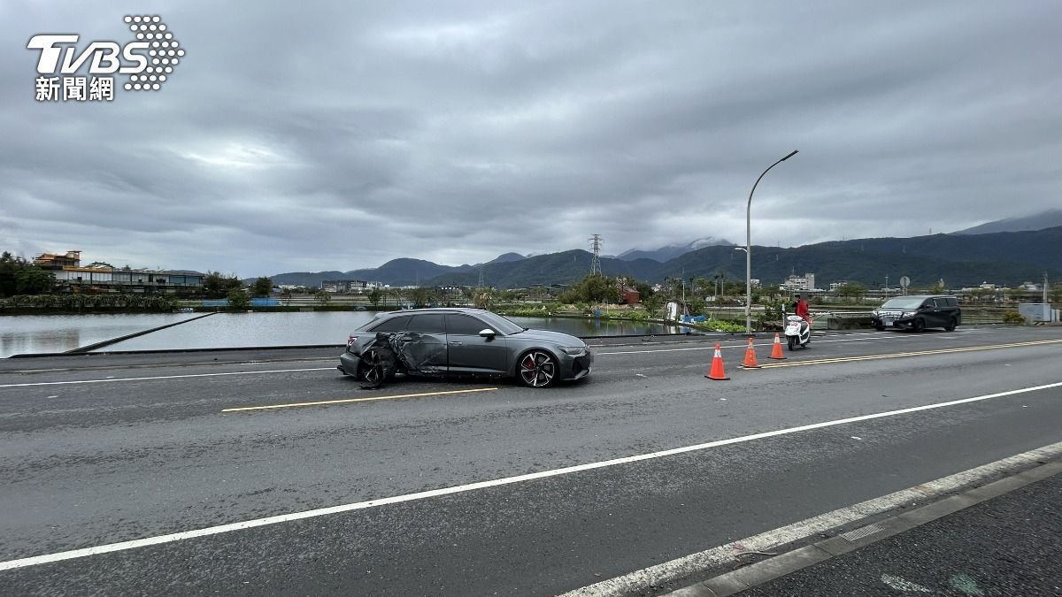 該名駕駛與友人自晚上喝酒到天亮,竟大膽開車上路。(圖/TVBS)