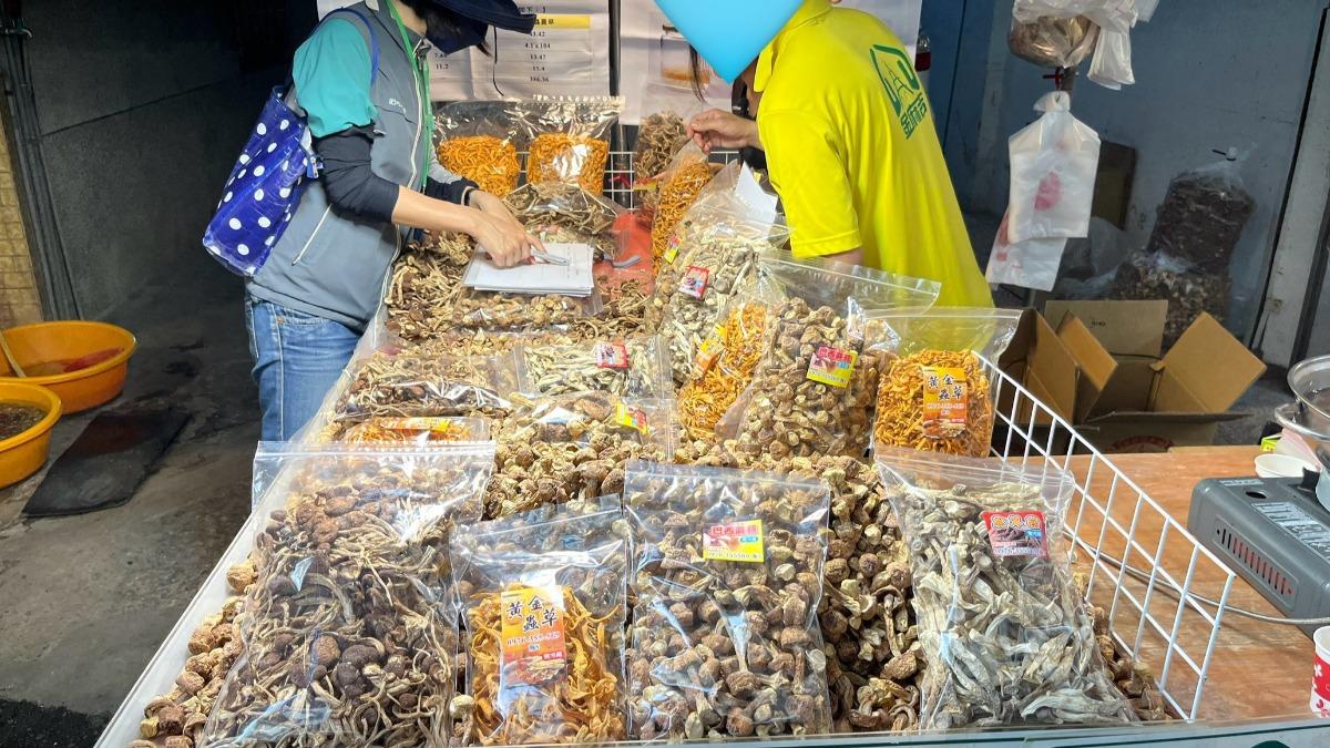 重金屬下肚!巴西蘑菇、澎湖海膽檢出超標 開罰3萬元