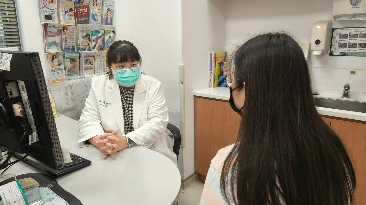 熟女教師月經不規律、整年出血「患子宮內膜癌」 醫點壞習慣釀禍
