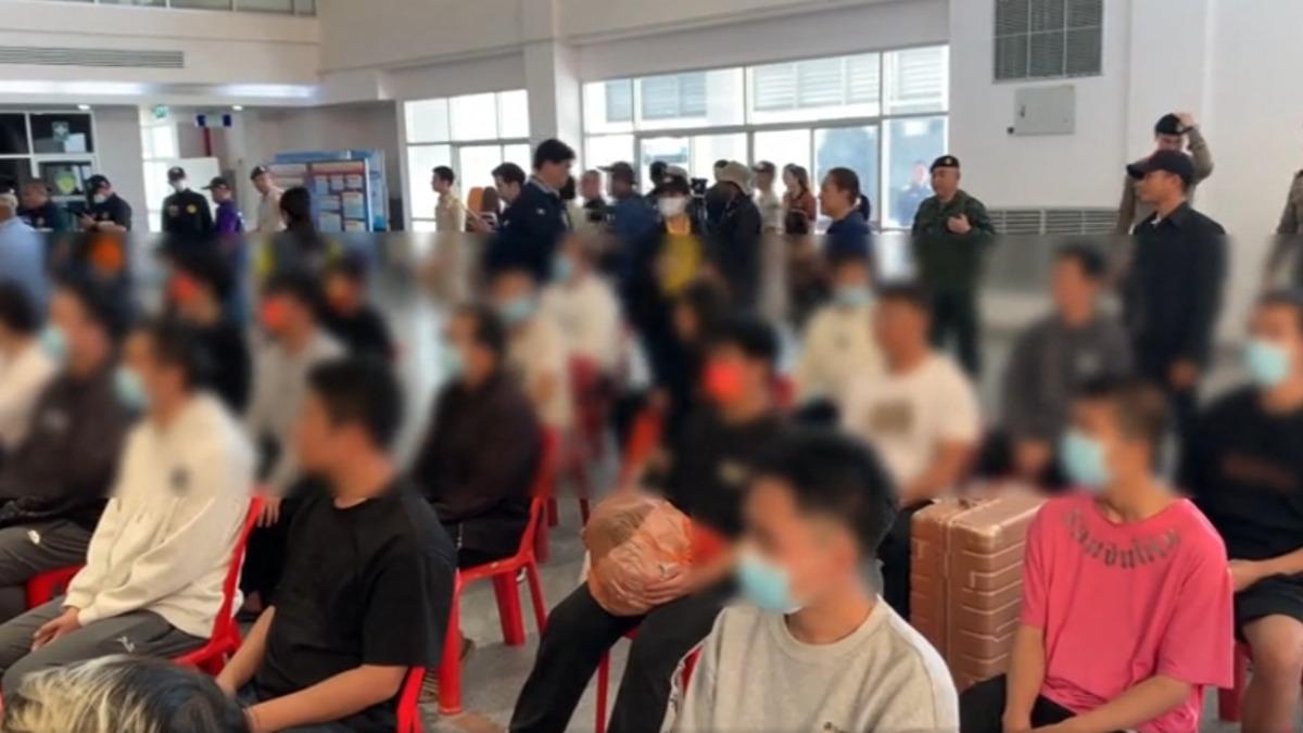 61名緬甸妙瓦底園區被害人獲營救(圖/CCTV+)