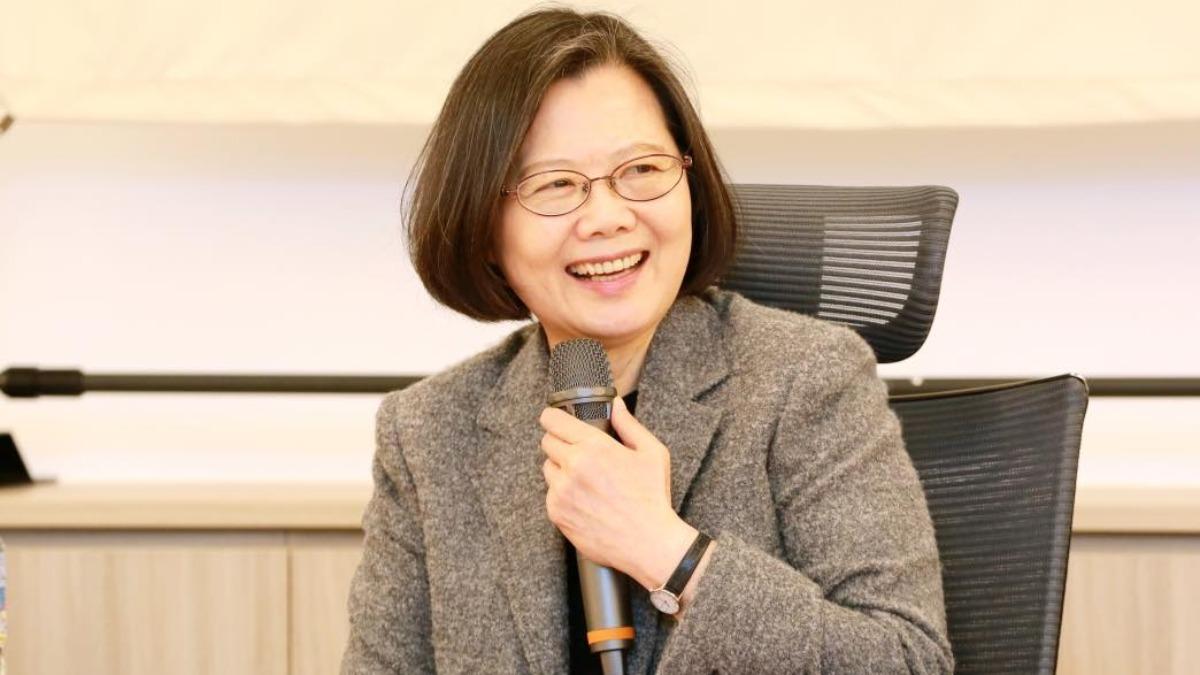 以為卸任後「陳其邁不會再打來」!蔡英文曝通話內容網全傻眼