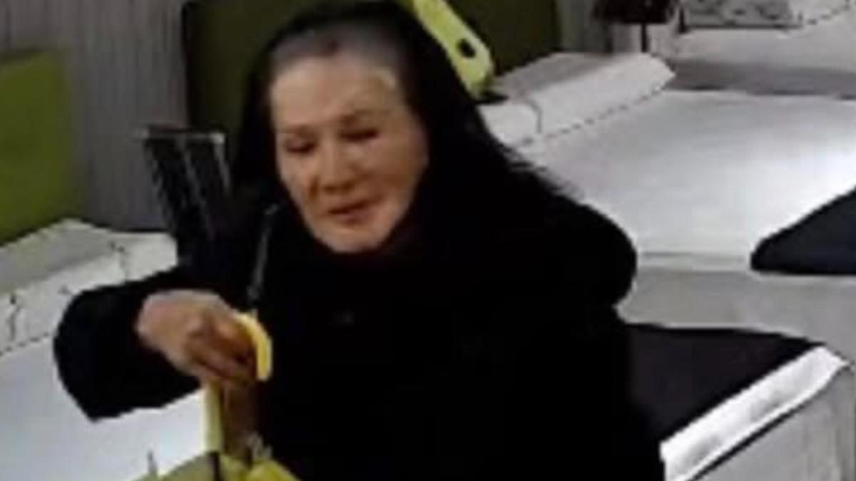 孫生媽又犯案了!闖天母店家摸走店員皮夾 偷竊影像被公開