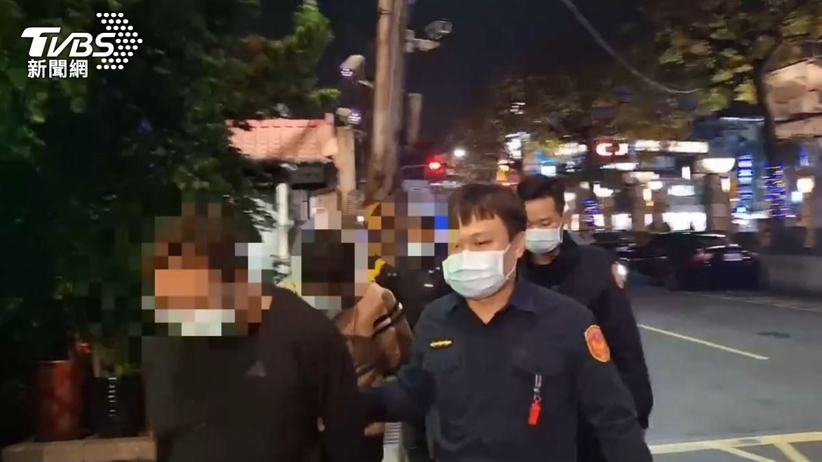 警方訊後將吳男等4人移送法辦。(圖/TVBS)