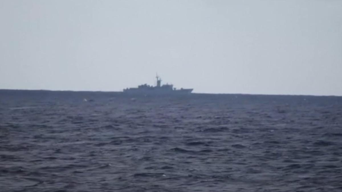 淮北艦喊話宜陽艦「團圓嘸代誌」（圖／CCTV+）