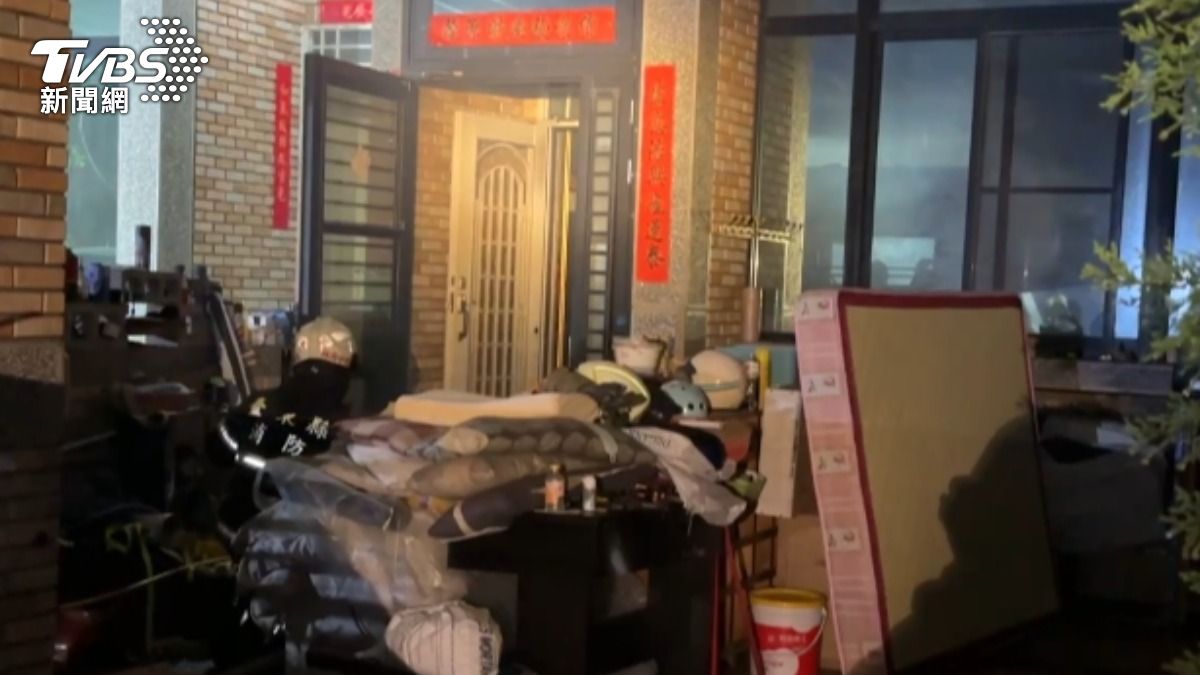 台東住宅深夜起火！　「爸爸想吃水果救全家」7人急逃