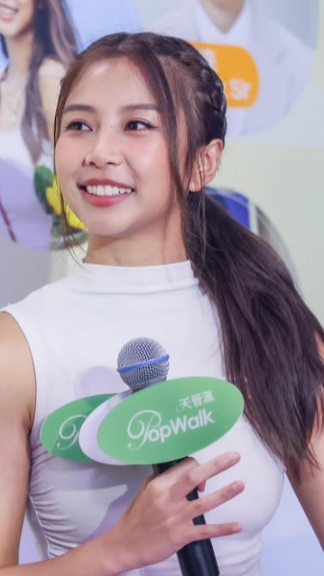 何泳芍私下是個氣質美女。(圖/翻攝自IG)