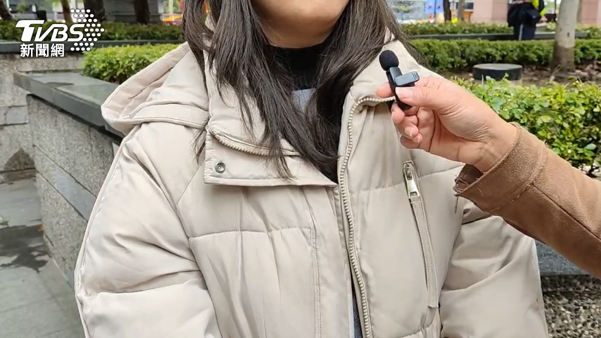 女顧客呼籲逃命要緊。(圖/TVBS)