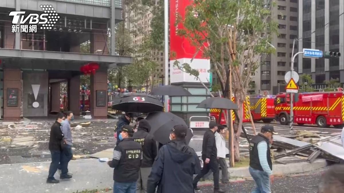 檢察官赴台中新光三越氣爆現場勘驗、採證 台北高層趕抵台中接受調查