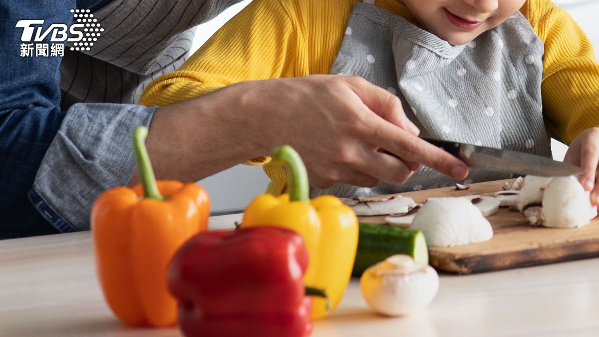 4類食物中毒風險高!醫示警「煮過未必安全」:別給小孩吃