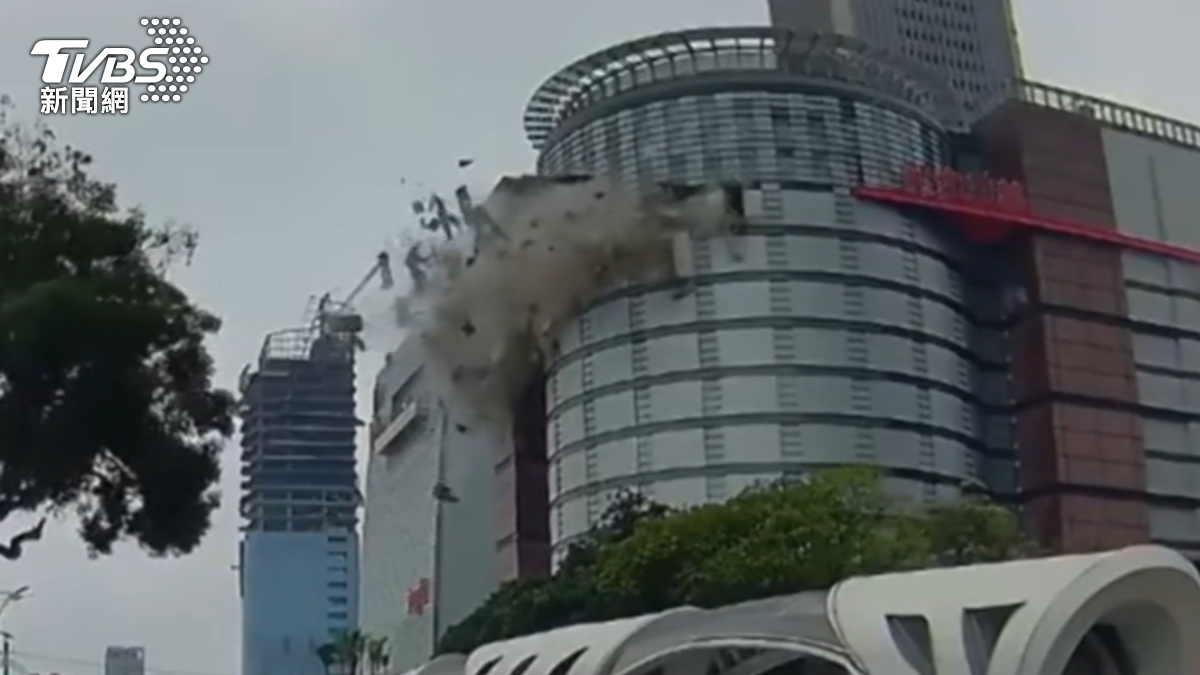 新光三越-台中新光三越-新光三越台中-新光三越氣爆-新光三越氣爆原因-台中新光三越氣爆-台中氣爆-氣爆鑑定報告-怪手型號不符-協鑫裝修氣爆