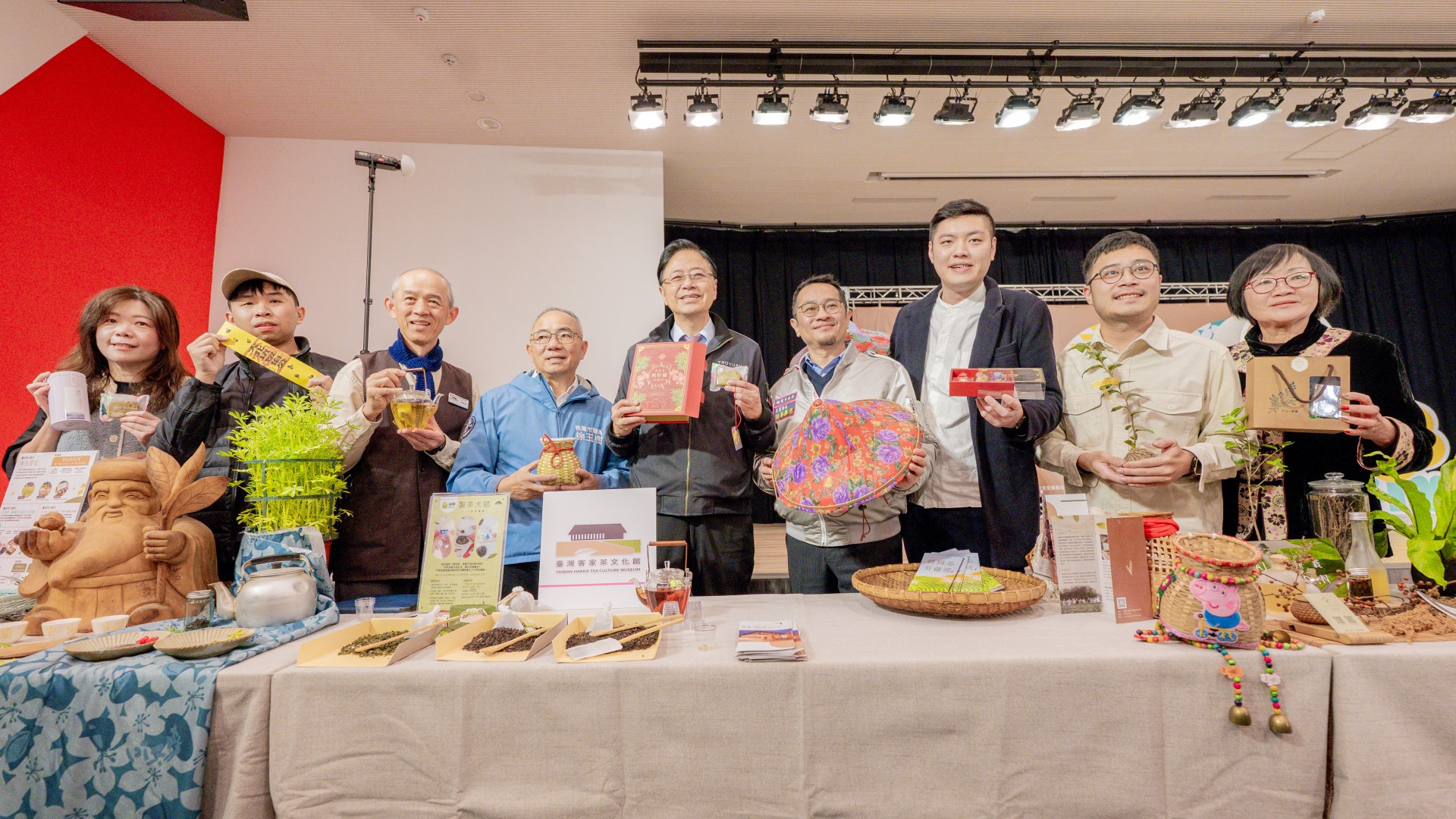 2025魯冰花季2月28日登場!張市長:打造12公頃花海展現客家文化魅力