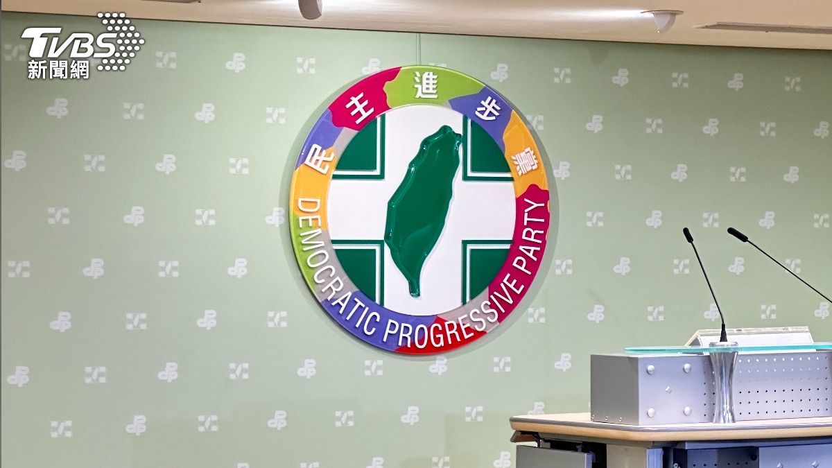 出手救綠委!民進黨中央亮出3策略:開放公民協助專線