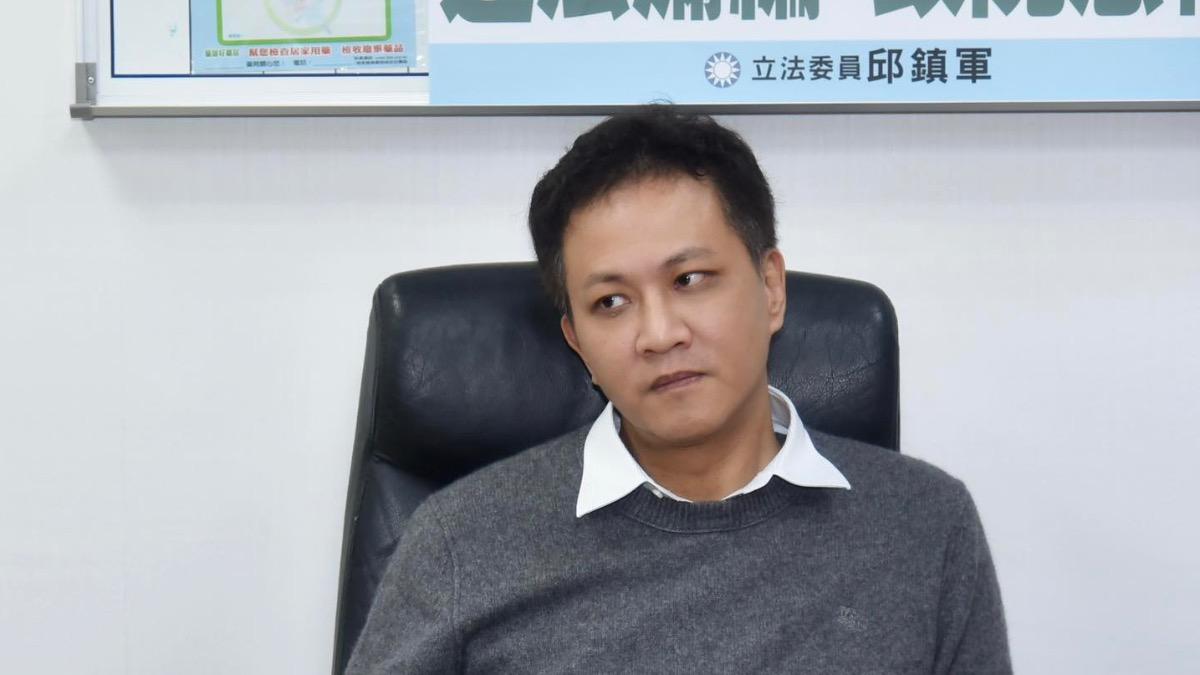 罷免團體隱射「苗栗黑道」 邱鎮軍回嗆:我用排黑條款選上立委