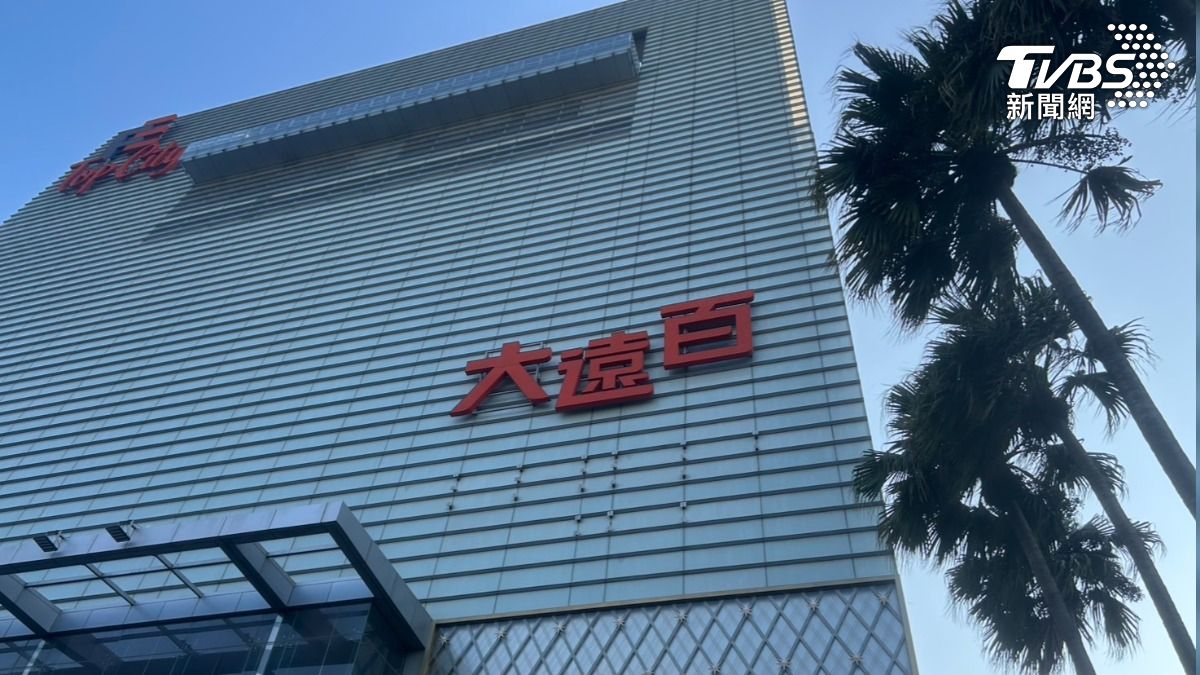 大遠百這幾天人潮明顯減少。（圖／林冠丞攝）