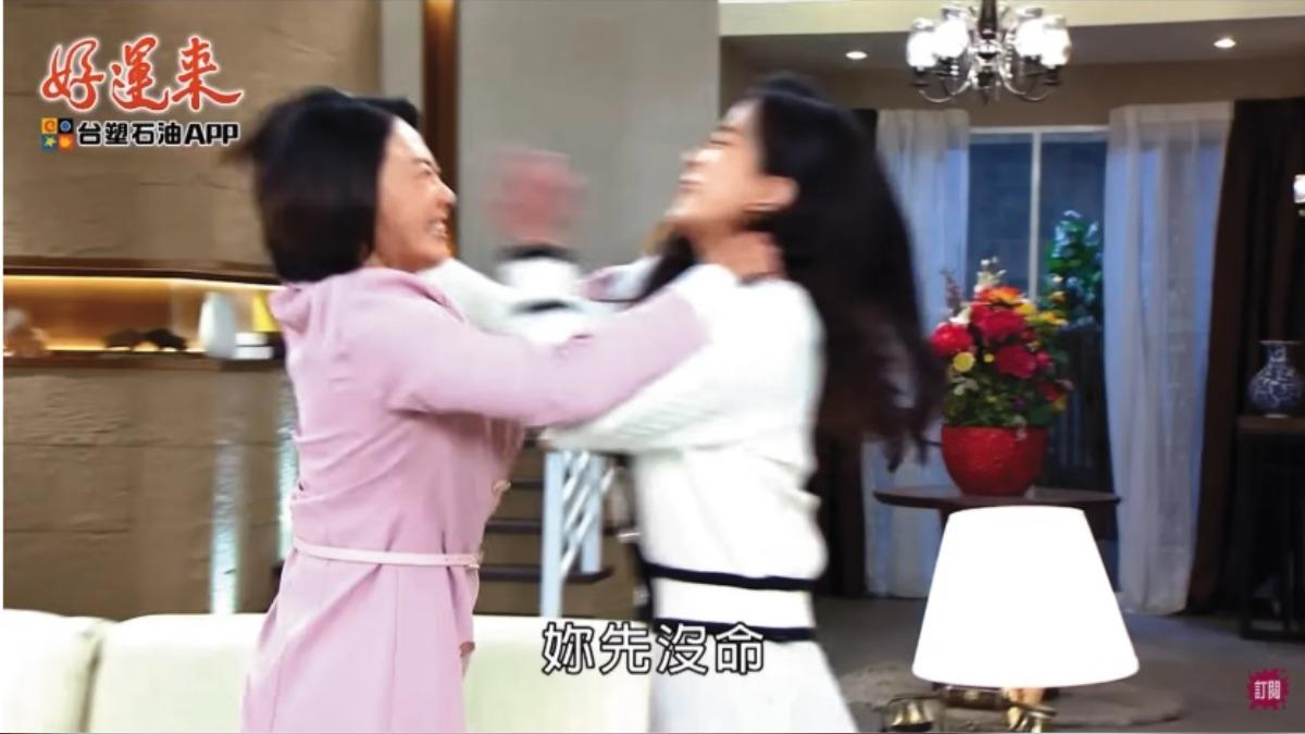 【獨家】【入戲太深打過頭】婚姻遭人插一腳　侯怡君戲裡暴打小三洩恨
