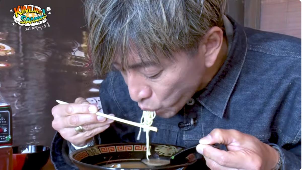 整部影片後半段,幾乎都是木村拓哉吃拉麵的畫面。(圖/翻攝自木村拓哉YT頻道)
