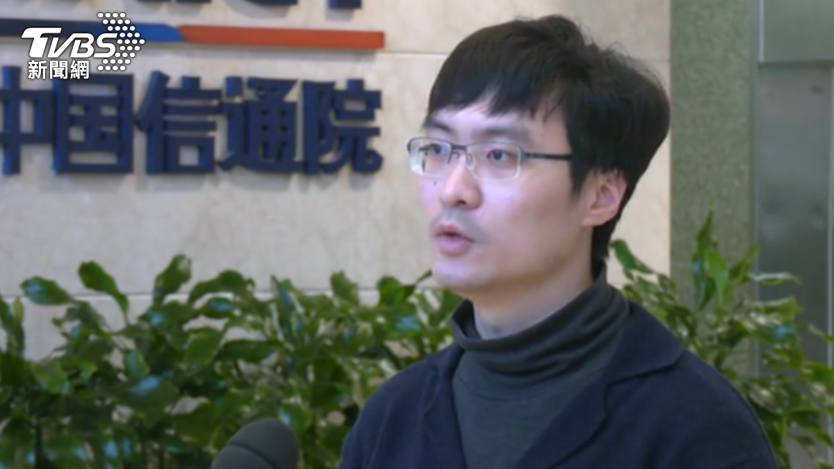 賽迪顧問人工智慧與大數據研究中心分析師白潤軒受訪。(圖/大陸央視)
