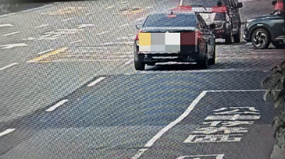 王世堅的車遭右轉車擦撞。(圖/TVBS)