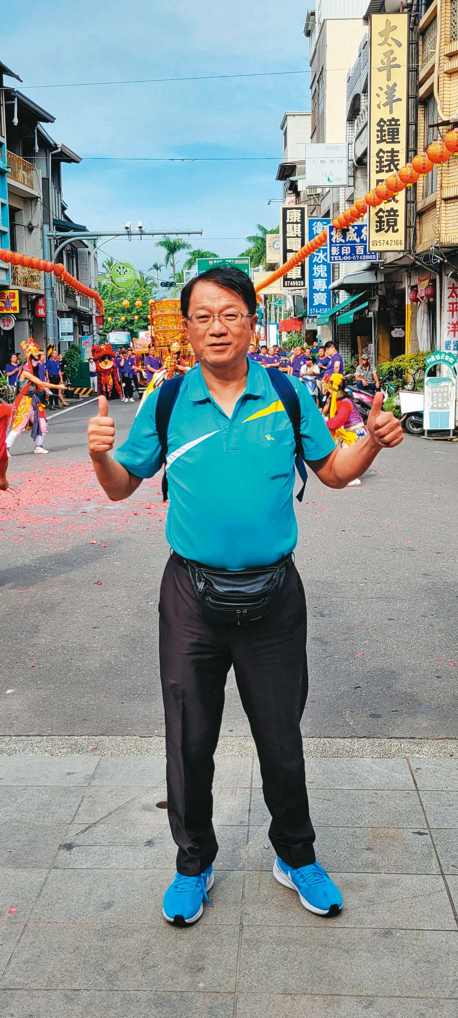 綠營前台南市副市長顏純左曾有意擔任白營不分區立委。（圖／翻攝顏純左臉書）