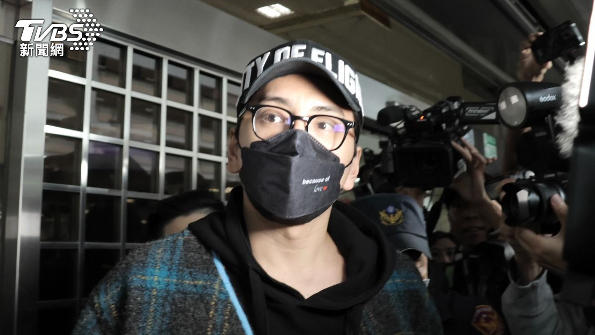 快訊/收王大陸百萬!假造病歷幫逃兵 3兵役黃牛遭聲押禁見