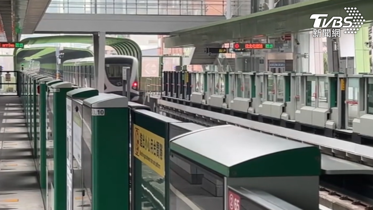 快訊/台中捷運「無預警停駛」!全線停運半小時 上班族大崩潰