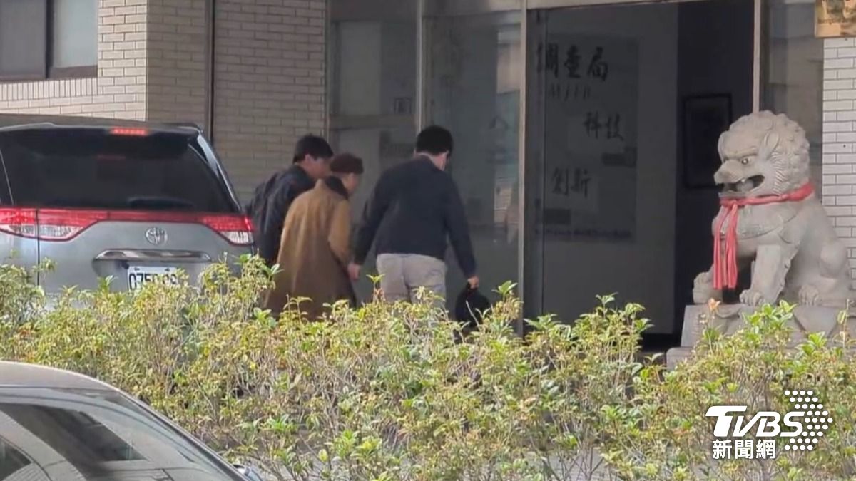 勾結寺廟索「不樂之捐」?林岱樺涉貪案情擴大 住持被帶回調查