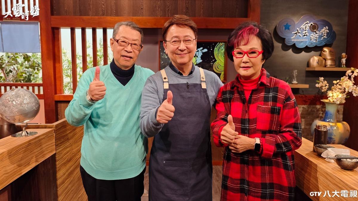 顧安生(左)、李四端(中)、胡錦(右)在《大雲時堂》暢談。(圖/八大提供)
