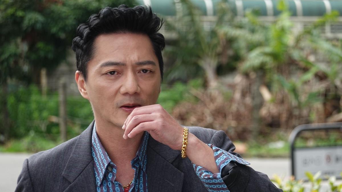 《愛的榮耀》「蔡龍」招牌泡麵頭讓劇迷很想念。(圖/民視提供)