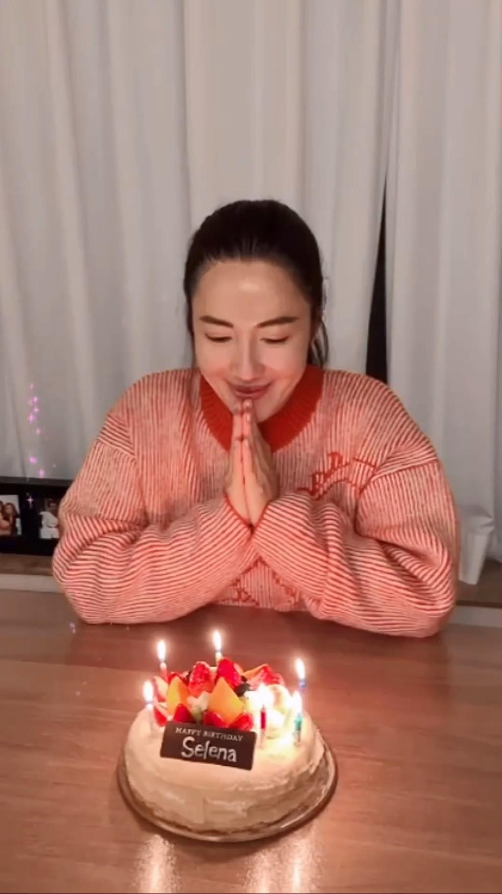 李施嬅去(2024)年慶祝43歲生日。(圖/翻攝自IG@selenaleelalee)