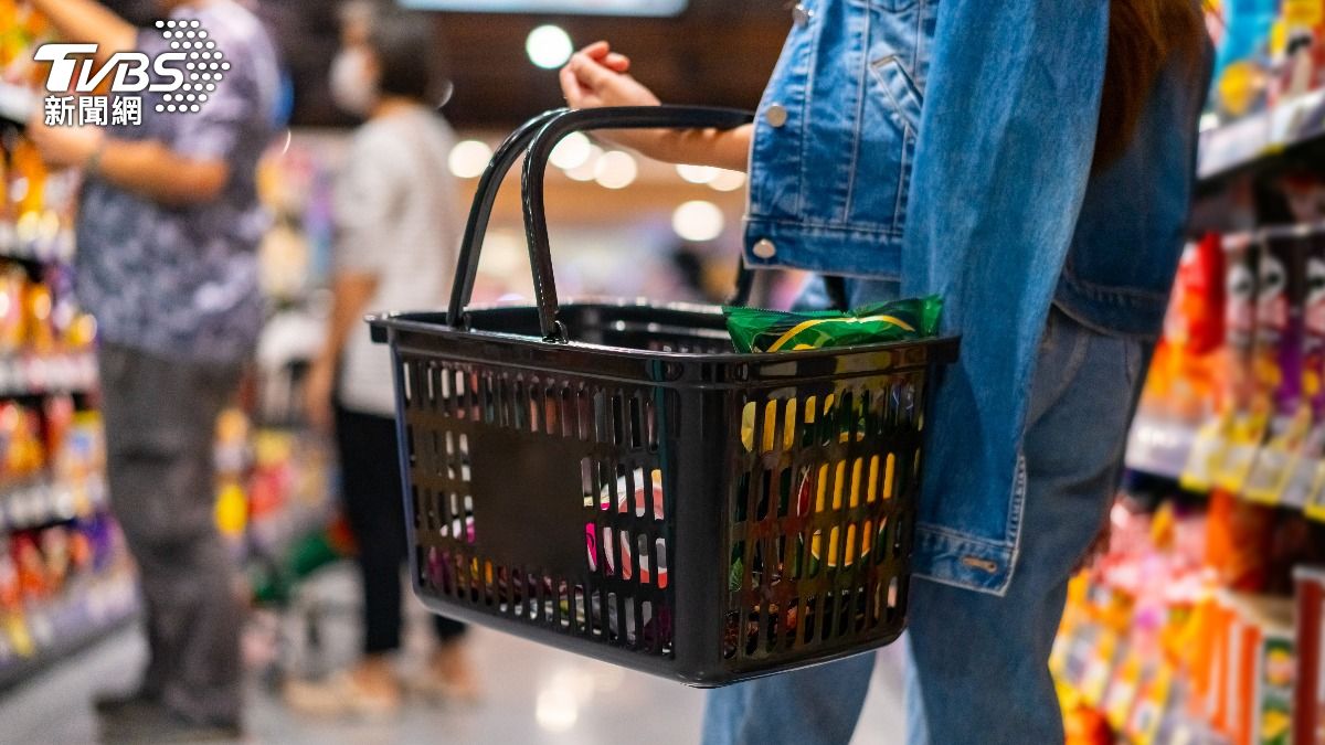 排隊結帳被噴爆!台人遊日「1舉動」超NG 店員傻眼:沒羞恥心