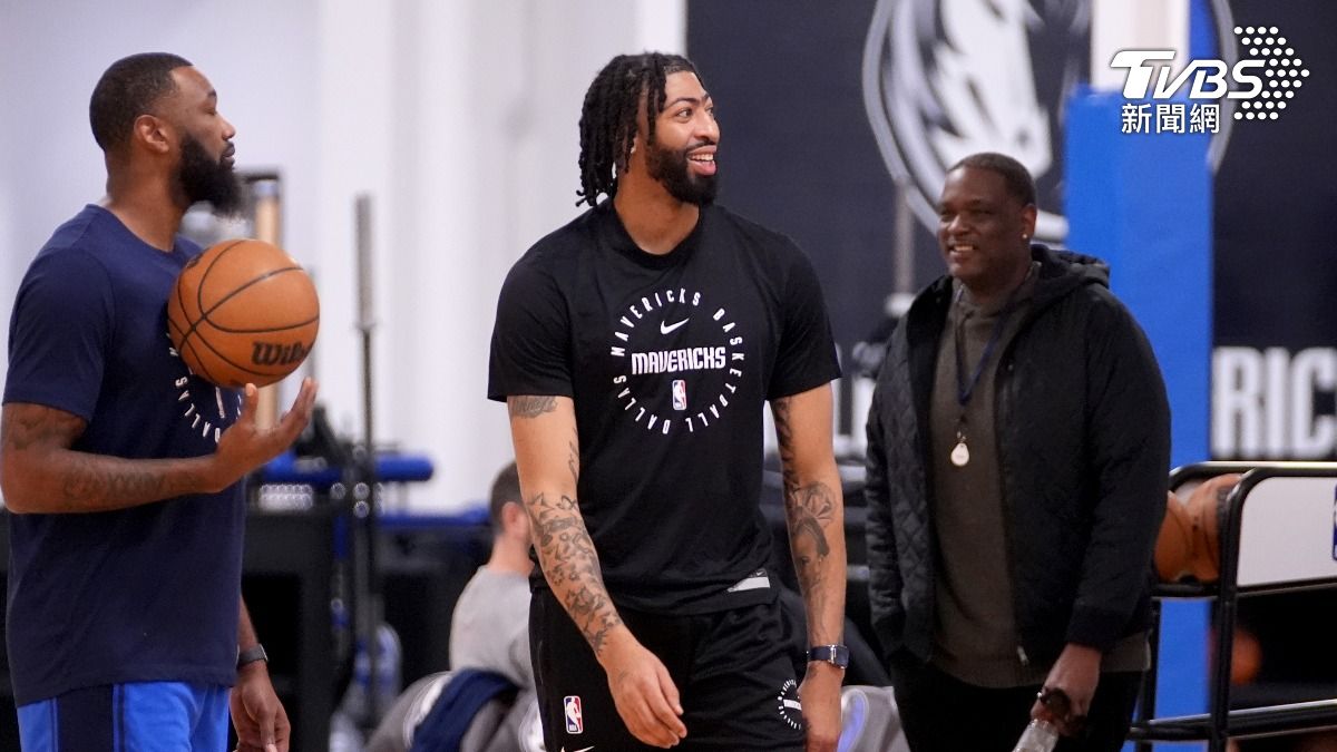 NBA/獨行俠透露戴維斯傷勢復原良好 2週後有機會復出