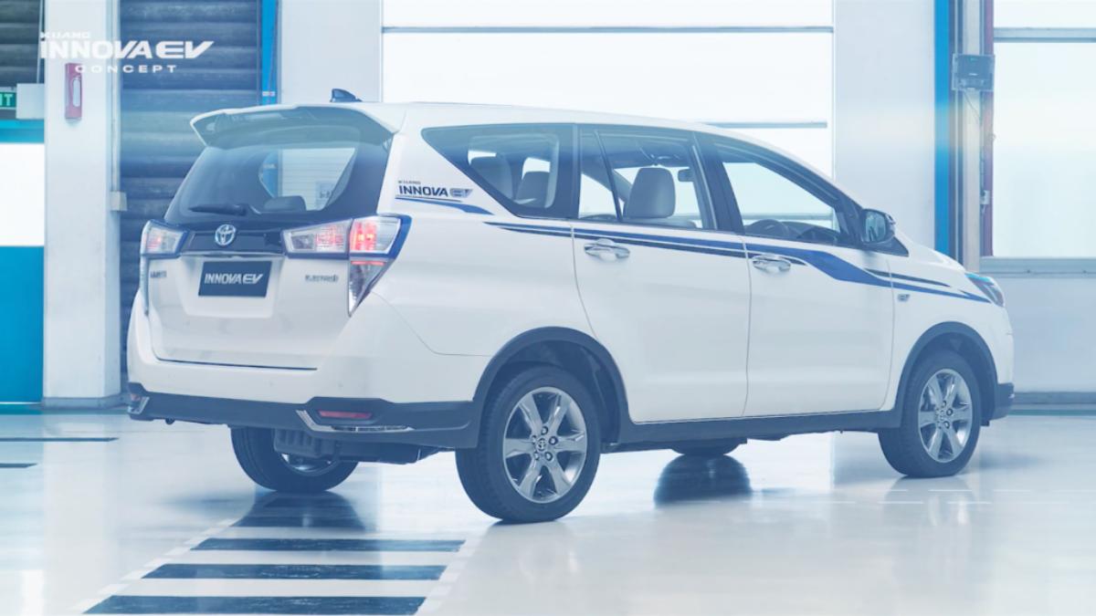 Toyota Innova EV目前處於長期測試階段,已在印尼進行道路測試。(圖/翻攝自ToyotaIndonesia YouTube)